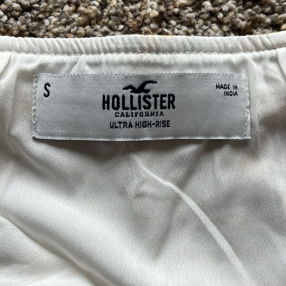 HOLLISTER floral skirt - Picture 2 of 6